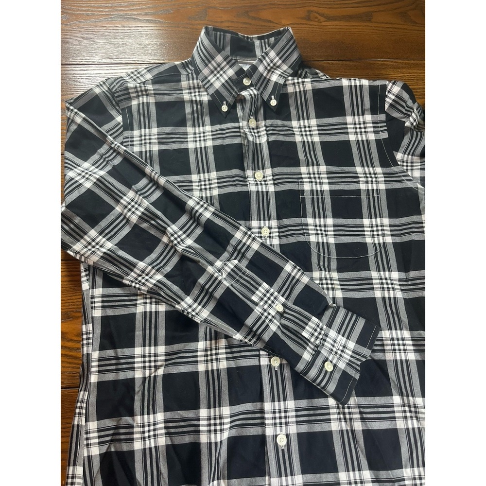 Brooks Brothers Regent Shirt Men Small Black Flannel Plaid Button Up LS EUC